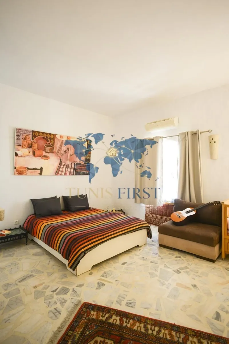 À vendre Deux villas indépendantes pieds dans l’eau à Kerkennah — Cite El Moustakbel (La Marsa)