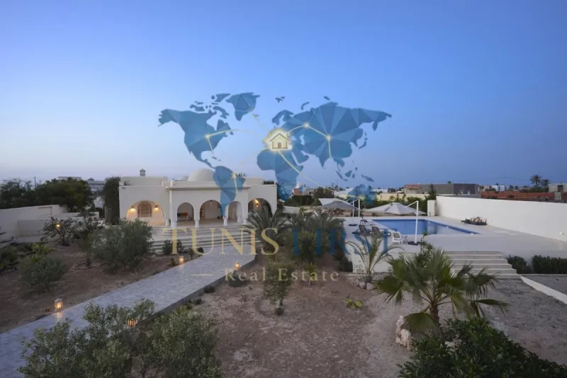 À vendre Deux villas indépendantes pieds dans l’eau à Kerkennah — Cite El Moustakbel (La Marsa)