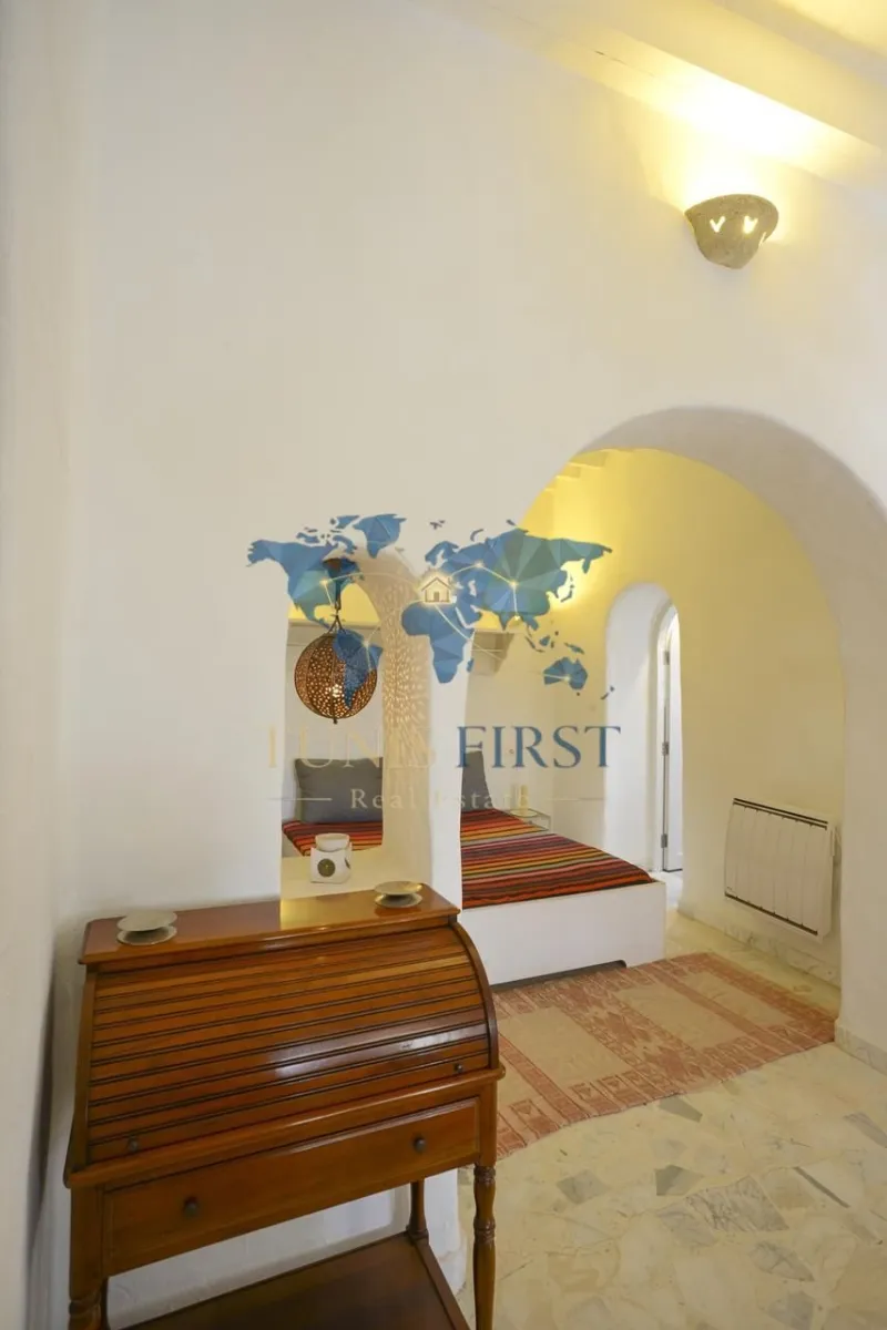 À vendre Deux villas indépendantes pieds dans l’eau à Kerkennah — Cite El Moustakbel (La Marsa)