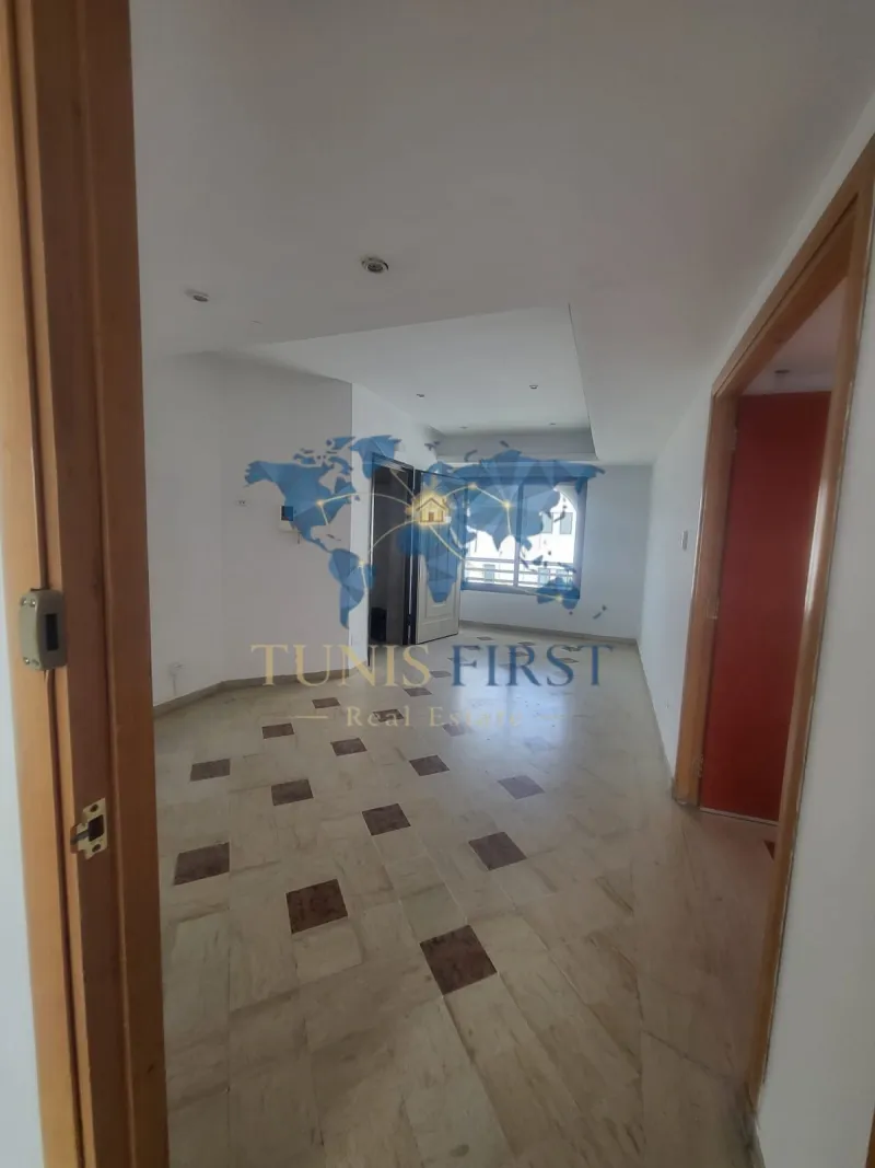 À Vendre Appartement S+2 aux Berges du Lac — Les berges du lac 1