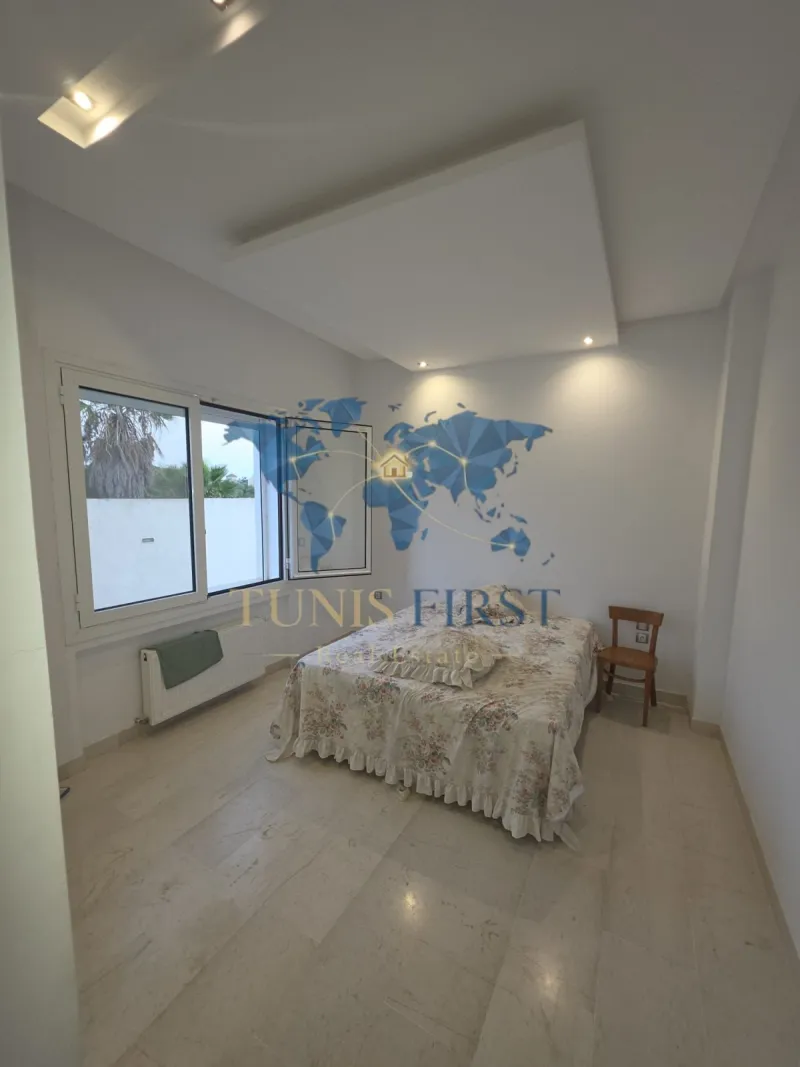 À Vendre Villa pied dans l'eau à Raoued — Raoued