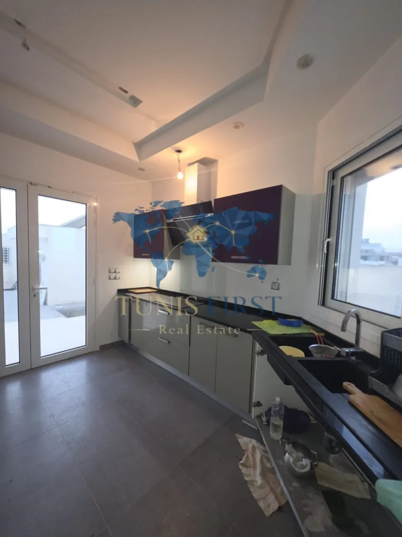 À Vendre Villa pied dans l'eau à Raoued — Raoued