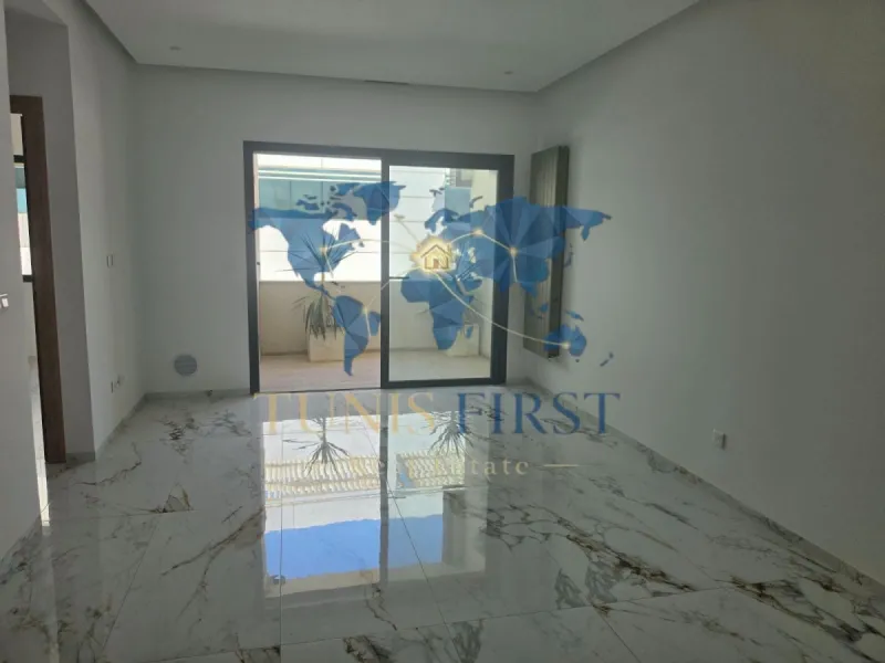 A Louer Appartement S+1 Vide à Jardin de Carthage — La Marsa