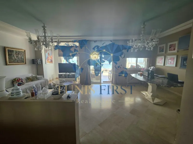 A Louer Appartement en Duplex Vide aux Berges du Lac 1 — Tunis
