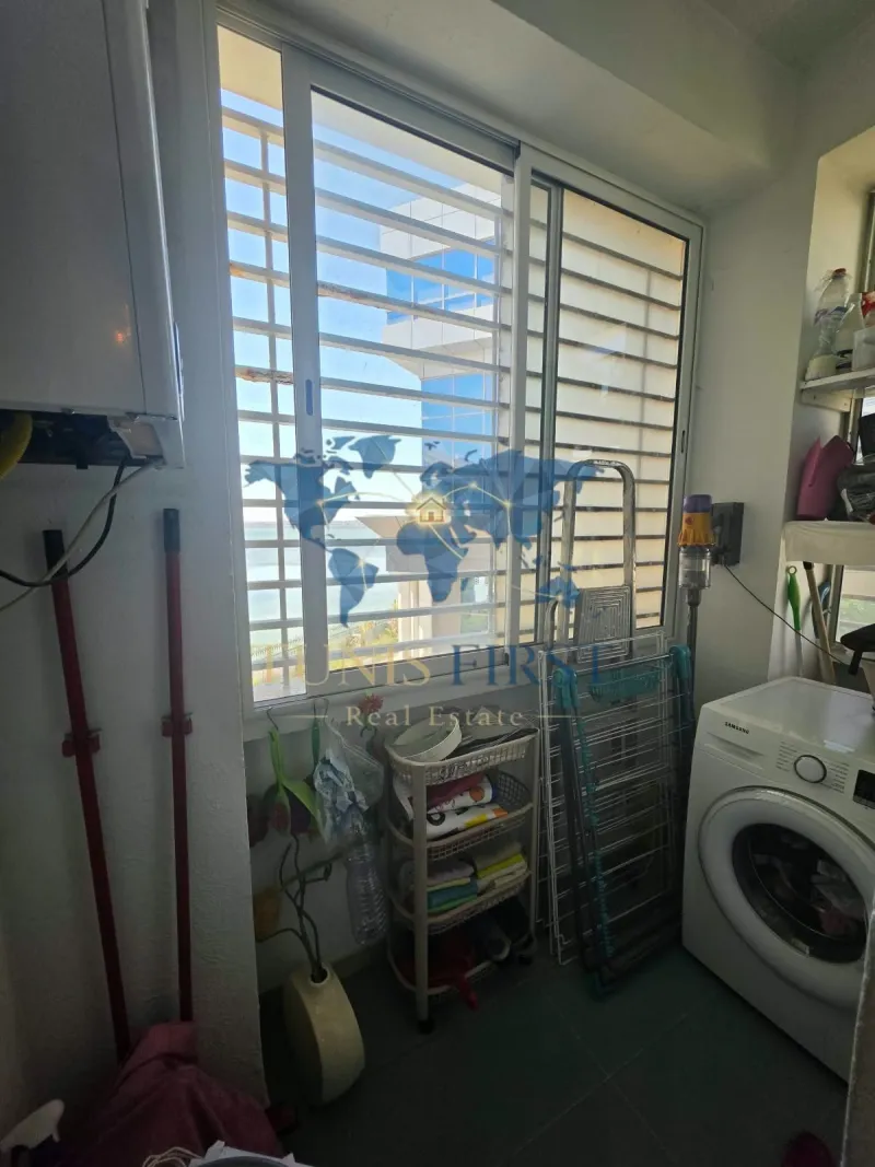 A Louer Appartement en Duplex Vide aux Berges du Lac 1 — Tunis