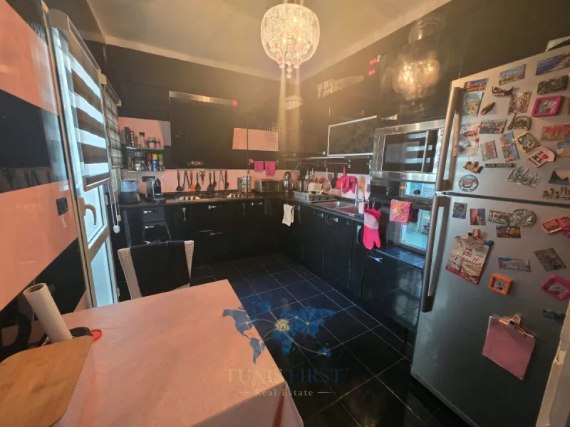 A Louer Appartement en Duplex Vide aux Berges du Lac 1 — Les berges du lac 1