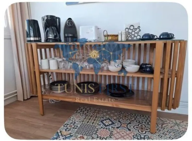 A Louer Etage de villa S+2 Meublé à La Marsa Plage — Marsa plage