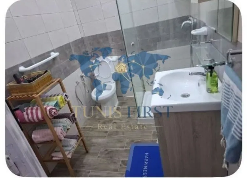 A Louer Etage de villa S+2 Meublé à La Marsa Plage — Marsa plage