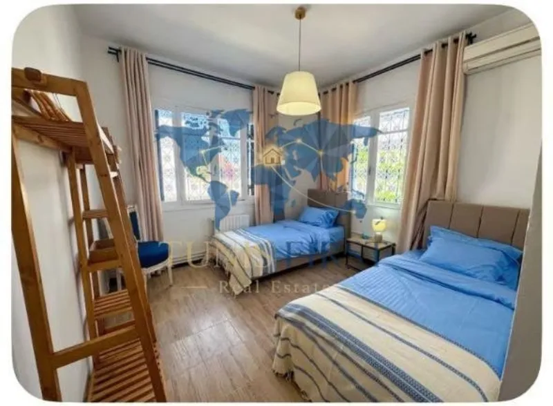 A Louer Etage de villa S+2 Meublé à La Marsa Plage — Marsa plage